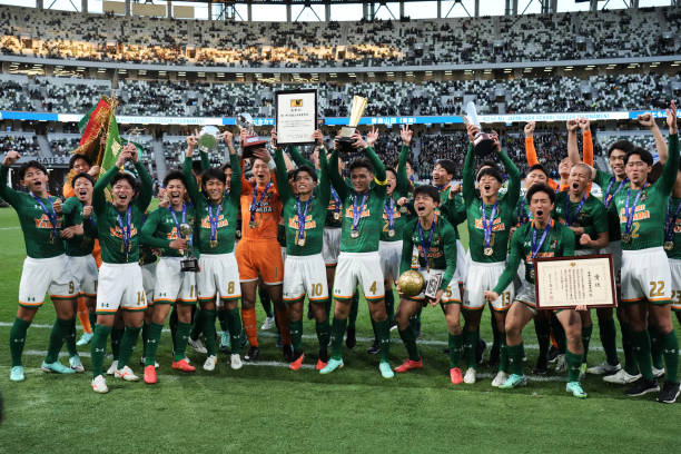 将在比赛中 将在比赛中