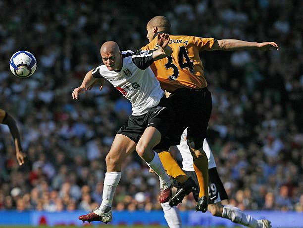 他与队友及 他与队友及