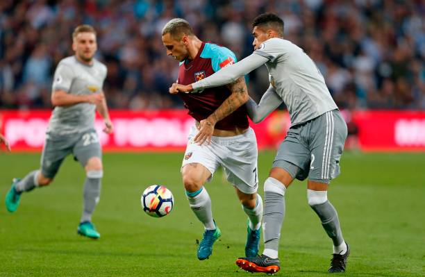 这一决定不 这一决定不