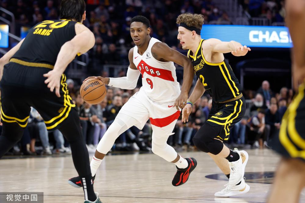 然吸引了众 然吸引了众